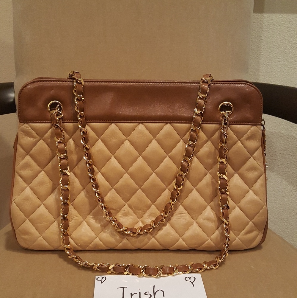 Chanel Timeless Leather Gold Chain Shoulder Beige - Picture 3 of 8